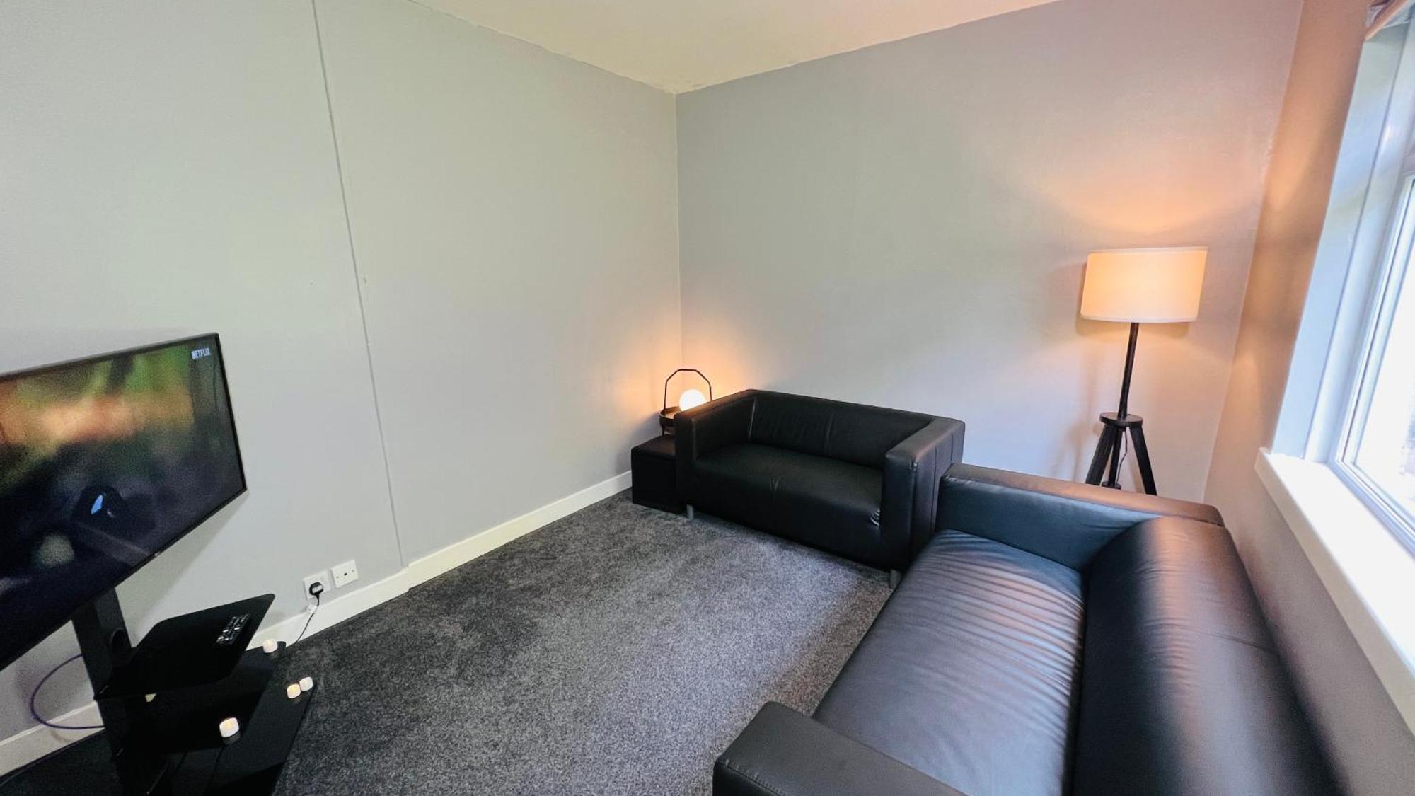 Garnock 3 Apartment Beith Exterior photo